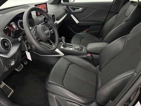 Audi Q2 35 TFSI 150PK S-line | LED | Carplay | Clima | Cruise | Navigatie | Parkeersens. | NAP