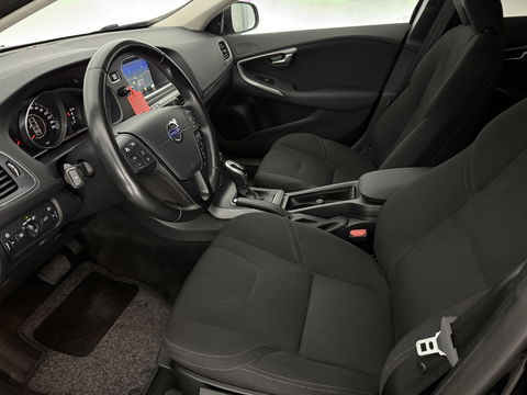 Volvo V40 1.6 T4 Cross Country | 180PK | Airco | Cruise | Navigatie | Dodehoek | Parkeersens.