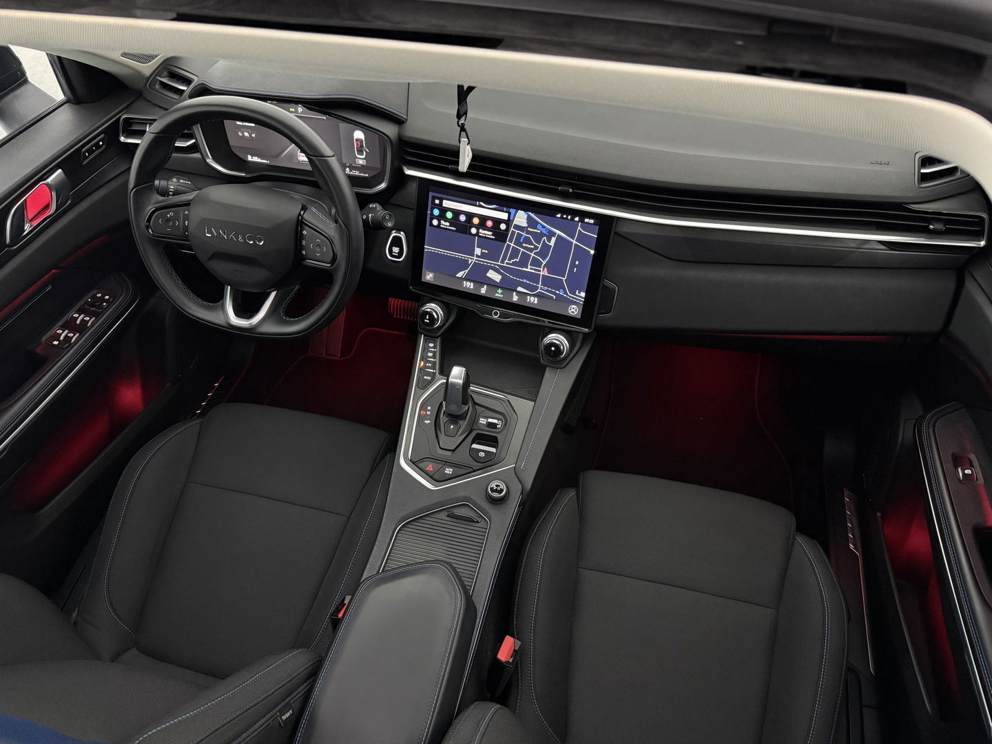 Lynk Co 01 1.5 | Pano | Memory | Sfeerverl. | 360° | Virtual | Carplay | Adaptive Cruise