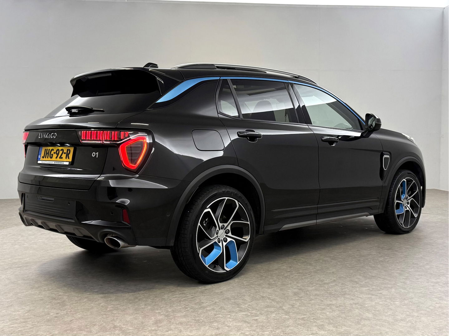 Lynk Co 01 1.5 | Pano | Memory | Sfeerverl. | 360° | Virtual | Carplay | Adaptive Cruise