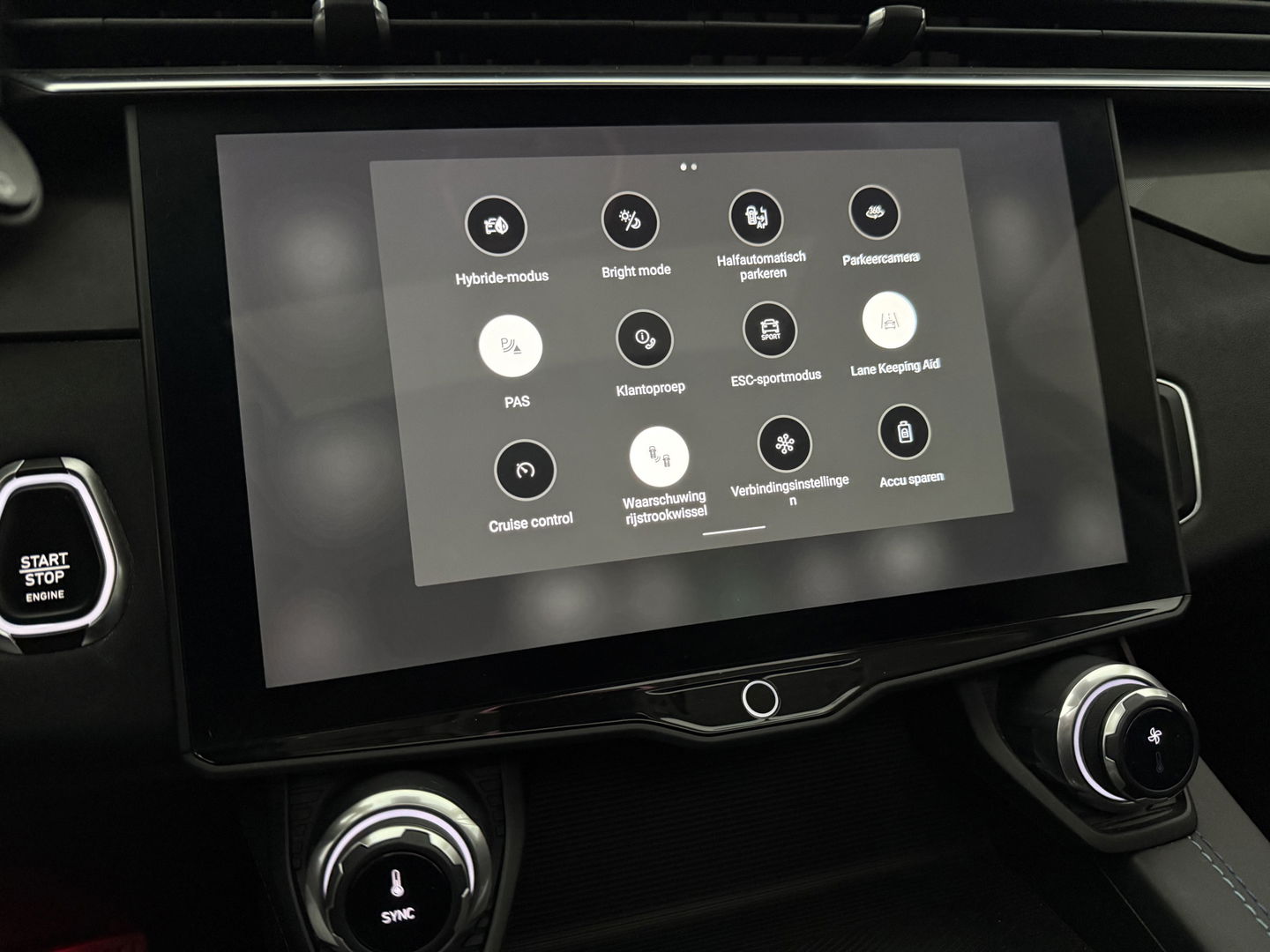 Lynk Co 01 1.5 | Pano | Memory | Sfeerverl. | 360° | Virtual | Carplay | Adaptive Cruise