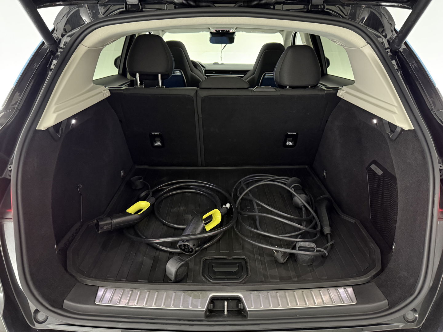 Lynk Co 01 1.5 | Pano | Memory | Sfeerverl. | 360° | Virtual | Carplay | Adaptive Cruise