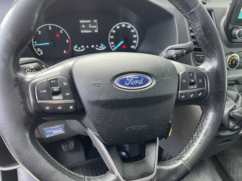 Ford Transit Custom 300 2.0 TDCI 130pk L2H1 Trend / vaste prijs rijklaar € 14.950 ex btw / euro 6 / bpm vrij / lease vanaf € 252 / airco / cruise / navi / camera / trekhaak 2700 kg !