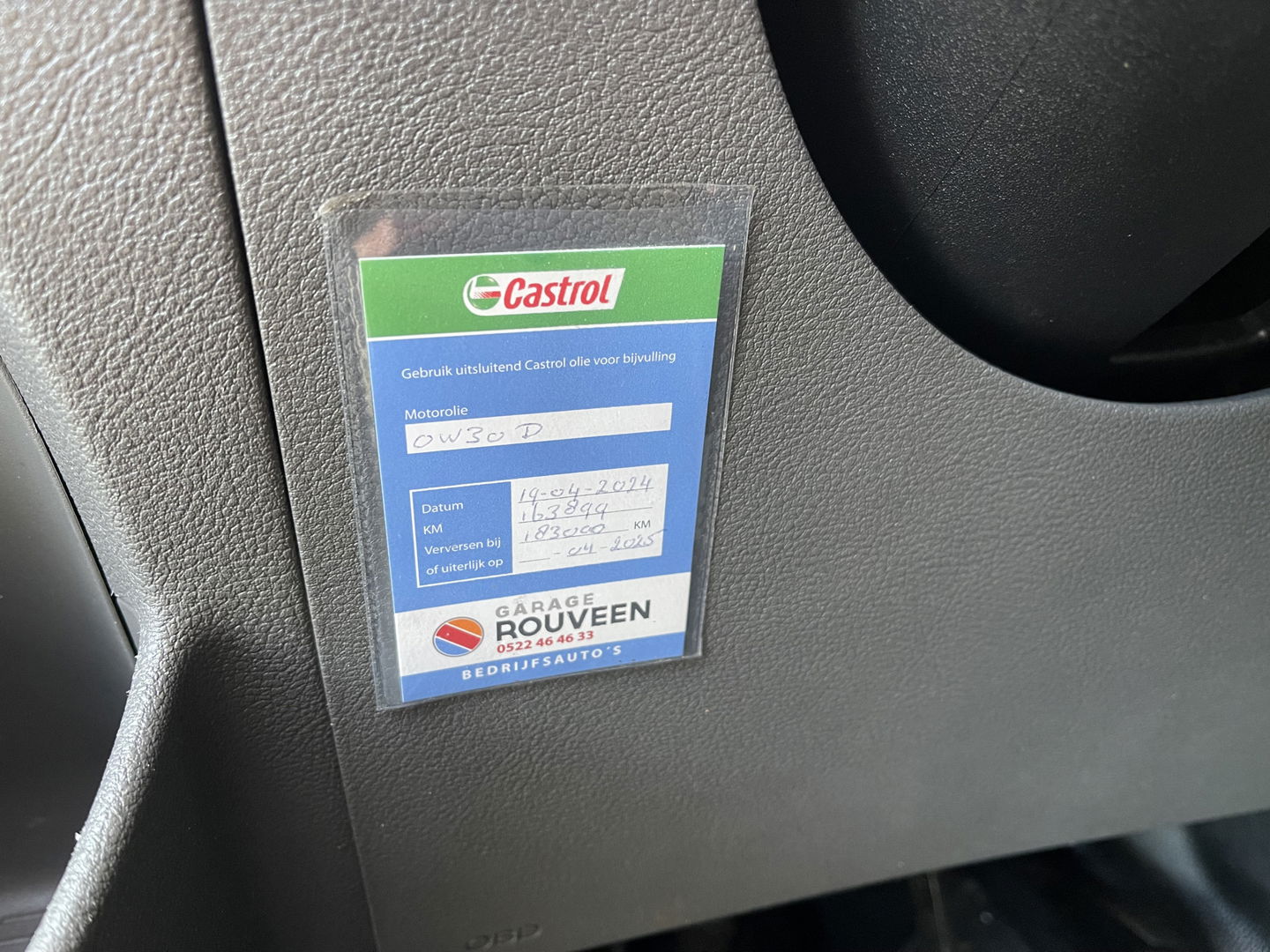 Ford Transit Custom 300 2.0 TDCI 130pk L2H1 Trend / vaste prijs rijklaar € 14.950 ex btw / euro 6 / bpm vrij / lease vanaf € 252 / airco / cruise / navi / camera / trekhaak 2700 kg !