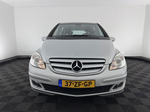 Mercedes-Benz B-Klasse 180 CDI Aut. *LEATHER-FABRIC | AIRCO | CRUISE | COMFORT-SEATS | TOWBAR | 17''ALU*