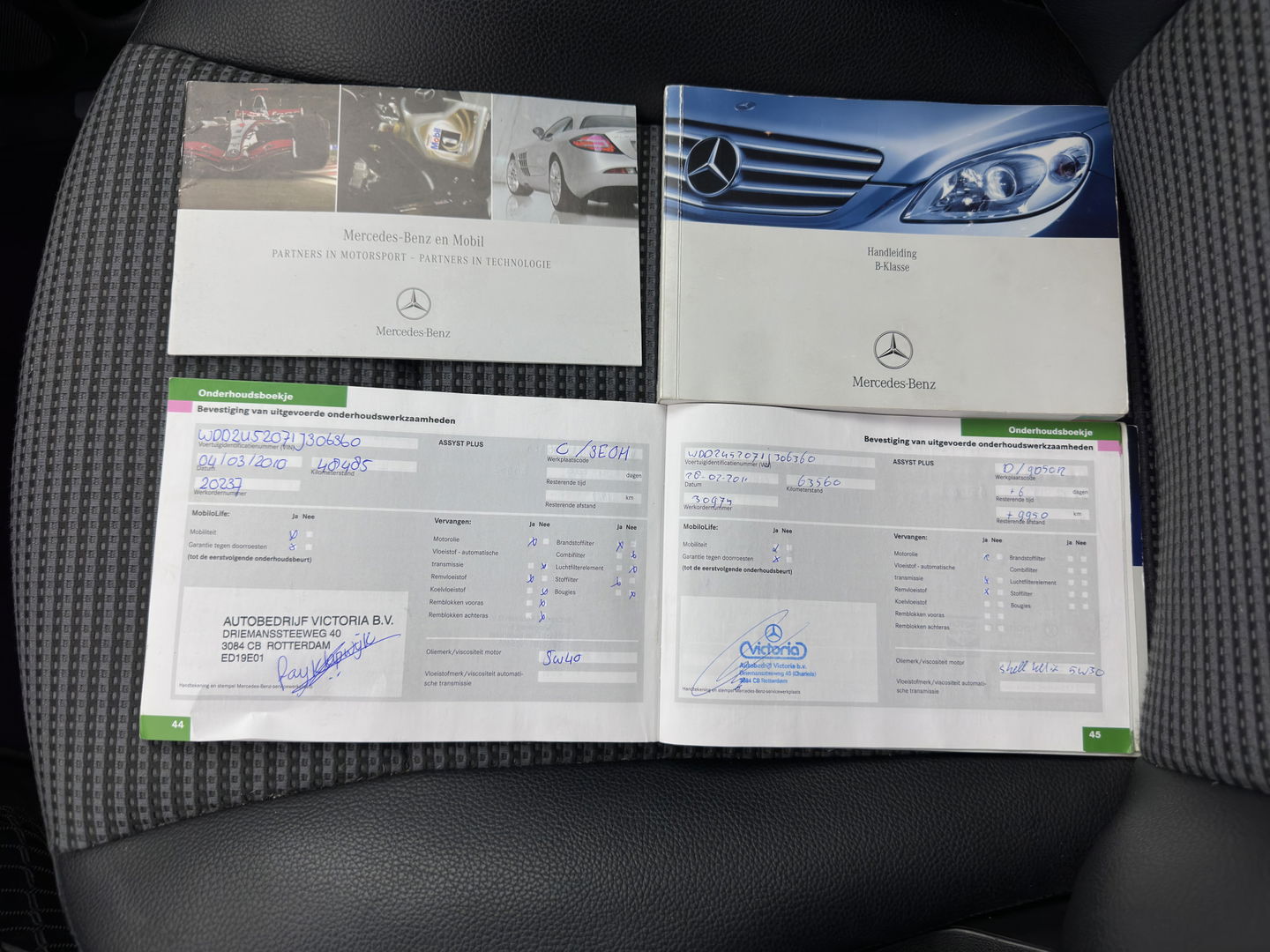 Mercedes-Benz B-Klasse 180 CDI Aut. *LEATHER-FABRIC | AIRCO | CRUISE | COMFORT-SEATS | TOWBAR | 17''ALU*