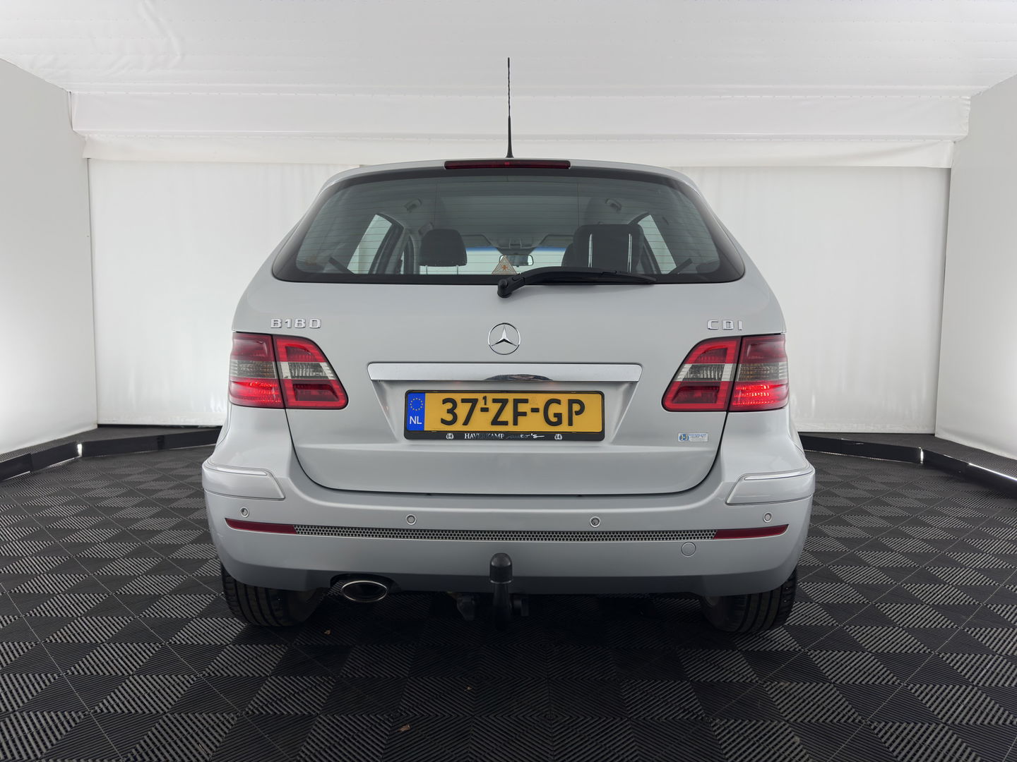 Mercedes-Benz B-Klasse 180 CDI Aut. *LEATHER-FABRIC | AIRCO | CRUISE | COMFORT-SEATS | TOWBAR | 17''ALU*