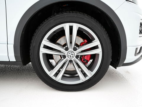 Volkswagen T-Roc 1.5 TSI R-Line Sport Business Aut. *PANO | LEATHER | FULL-LED | ADAPTIVE-CRUISE | DIGI-COCKPIT | NAVI-FULLMAP | HEATED-SPORTSEATS | AMBIENT-LIGHT | PRIVACY-GLASS | DAB+ | CARPLAY | SHIFT-PADDLES | 18''ALU*