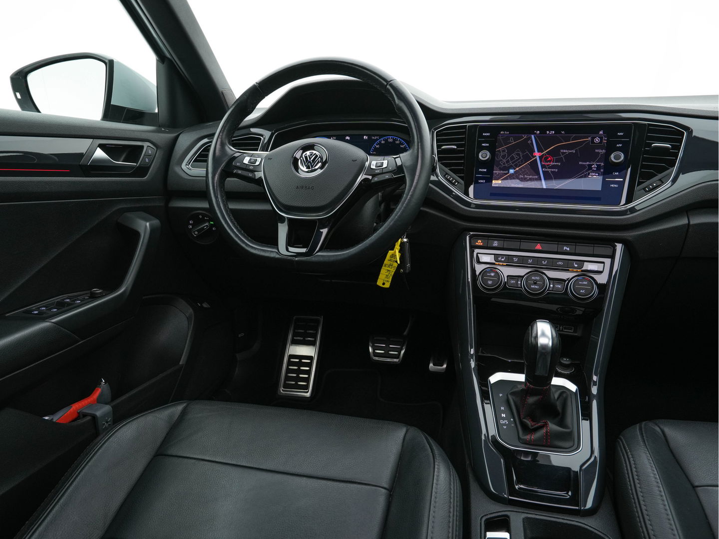 Volkswagen T-Roc 1.5 TSI R-Line Sport Business Aut. *PANO | LEATHER | FULL-LED | ADAPTIVE-CRUISE | DIGI-COCKPIT | NAVI-FULLMAP | HEATED-SPORTSEATS | AMBIENT-LIGHT | PRIVACY-GLASS | DAB+ | CARPLAY | SHIFT-PADDLES | 18''ALU*