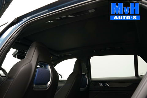 Lynk & Co 01 1.5 Hybride|FULL BLACK|ZWARTE.HEMEL|360ºCAM|NAP