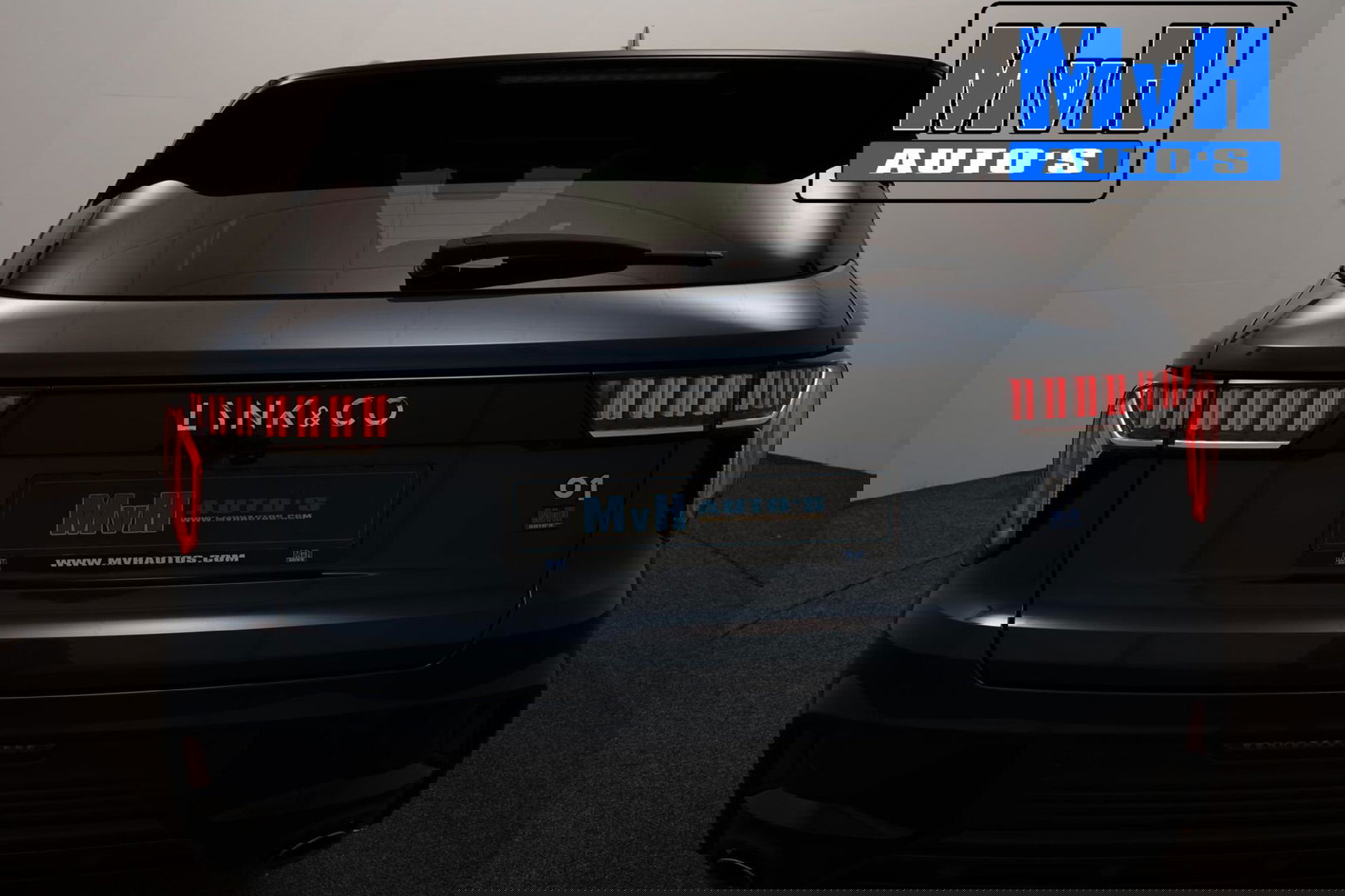 Lynk & Co 01 1.5 Hybride|FULL BLACK|ZWARTE.HEMEL|360ÂșCAM|NAP