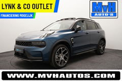 Lynk & Co 01 1.5 Hybride|TREKHAAK|FULL BLACK|ZWARTE.HEMEL|NAP