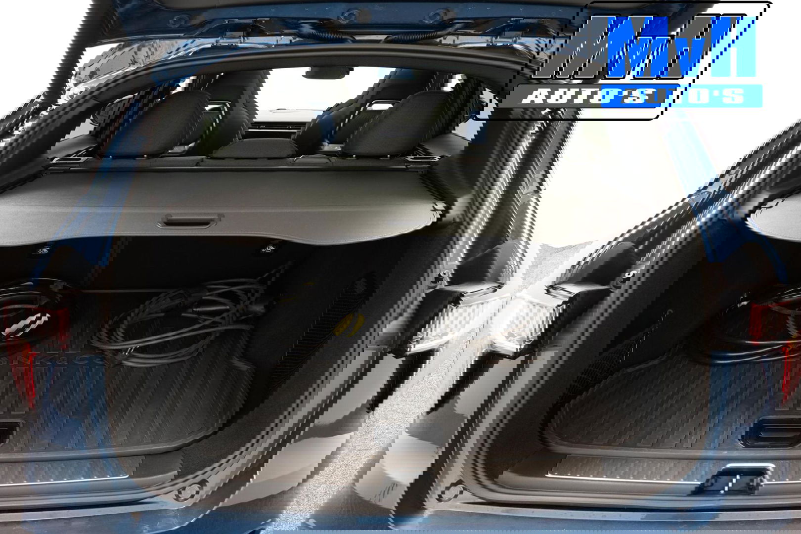 Lynk & Co 01 1.5 Hybride|TREKHAAK|FULL BLACK|ZWARTE.HEMEL|NAP