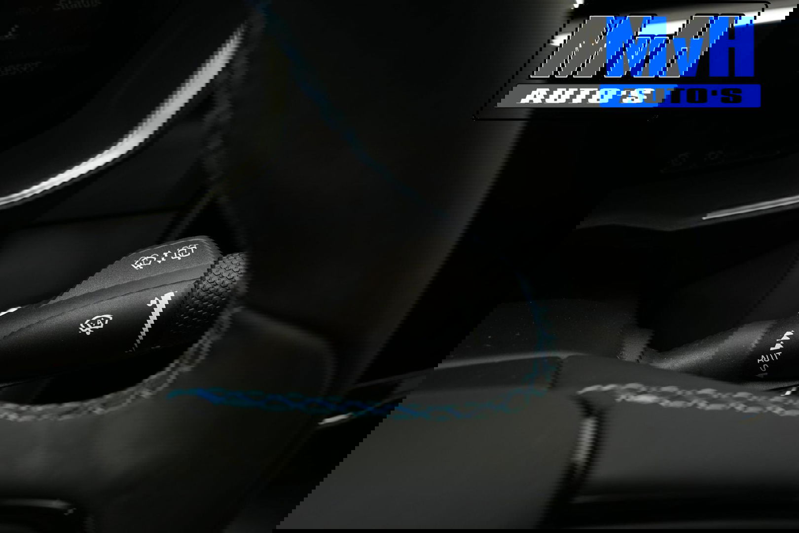 Lynk & Co 01 1.5 Hybride|TREKHAAK|FULL BLACK|ZWARTE.HEMEL|NAP