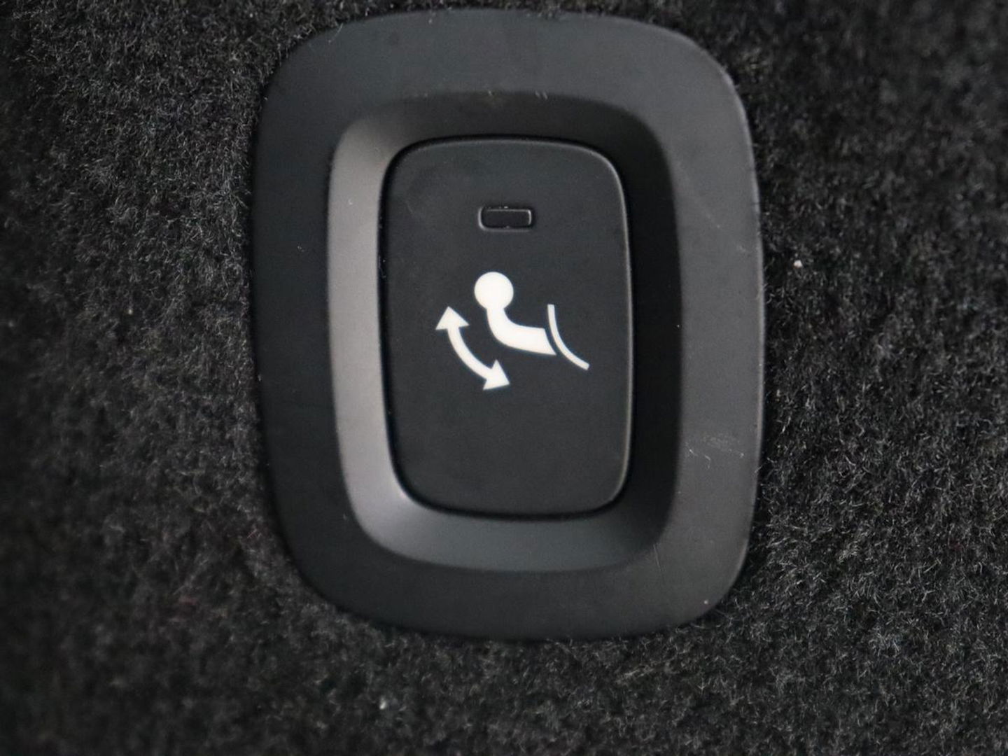 Volvo V90 2.0 T6 AWD Recharge Inscription | Panoramadak | Leder | Stoel & stuurverwarming | Trekhaak | Camera | Navigatie | Adaptive cruise | Full LED | PHEV | Plug In