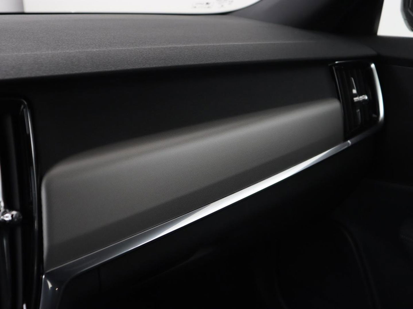 Volvo V90 2.0 T6 AWD Recharge Inscription | Panoramadak | Leder | Stoel & stuurverwarming | Trekhaak | Camera | Navigatie | Adaptive cruise | Full LED | PHEV | Plug In