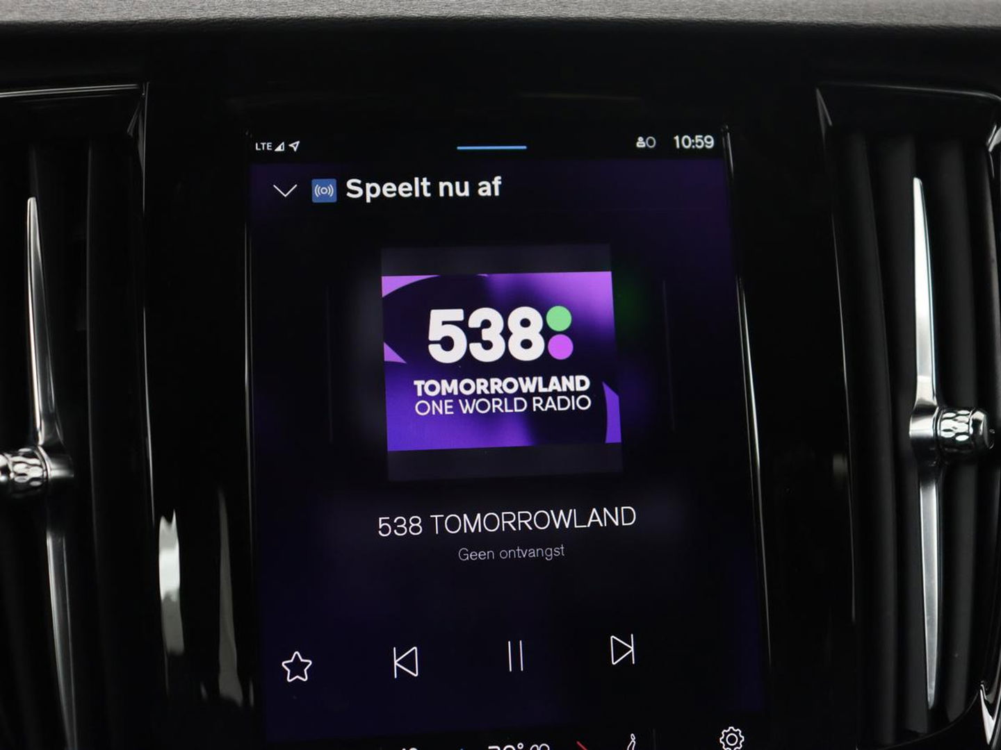 Volvo V90 2.0 T6 AWD Recharge Inscription | Panoramadak | Leder | Stoel & stuurverwarming | Trekhaak | Camera | Navigatie | Adaptive cruise | Full LED | PHEV | Plug In