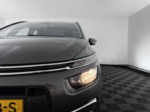 Citroën Grand C4 Spacetourer 1.2 PureTech Business [ 7-Pers. ] (INCL-BTW) *NAVI-FULLMAP | DIGI-COCKPIT | KEYLESS | COMFORT-SEATS | PANO-WINDOW | CARPLAY | ECC | PDC | CRUISE | TOWBAR | SHIFT-PADDELS |  16''ALU*