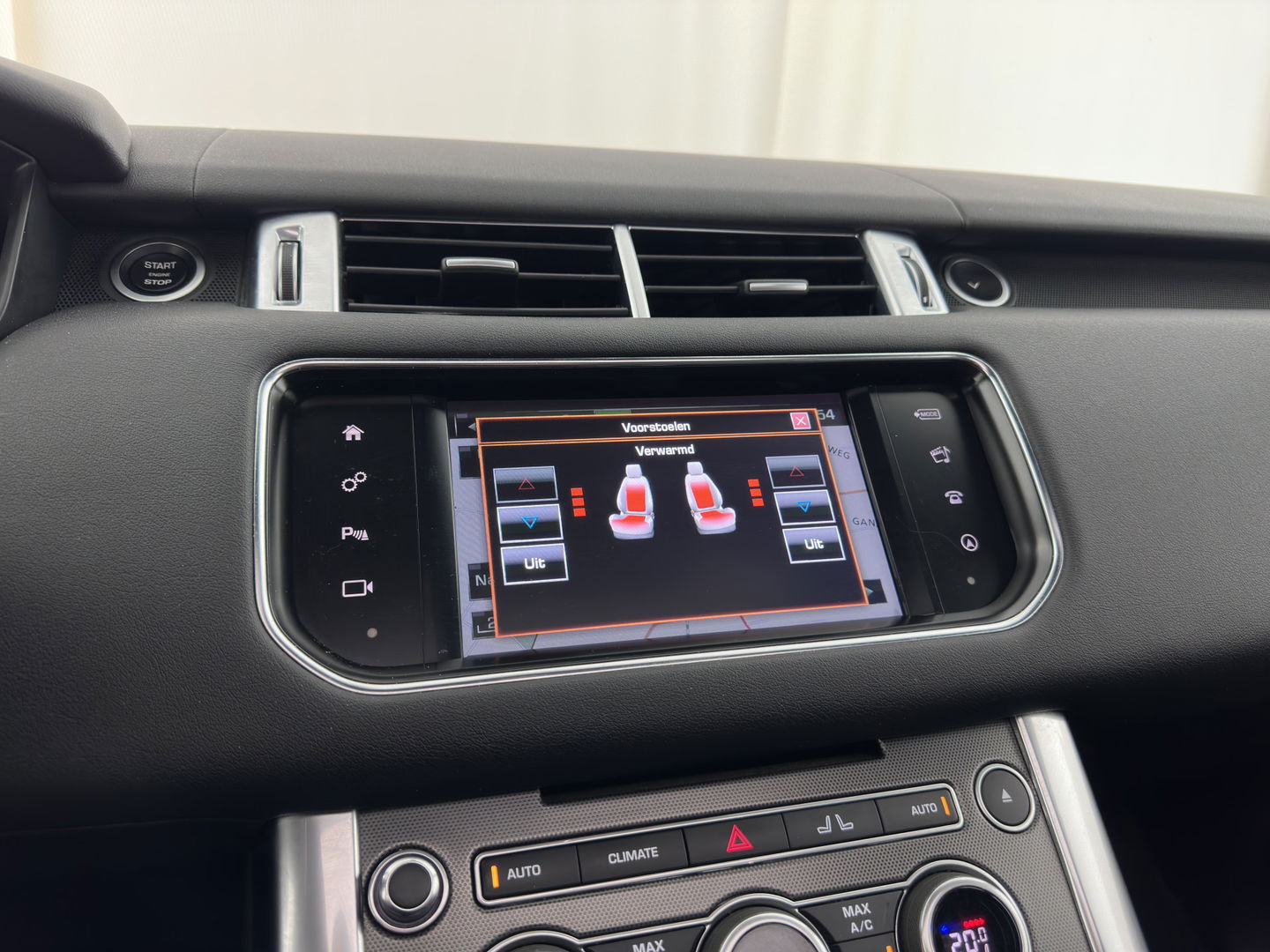 Land Rover Range Rover Sport 3.0 SDV6 HSE Dynamic Aut. *PANO | LUXURY-LEATHER | XENON | NAVI-FULLMAP | CAMERA | KEYLESS | AIR-SUSPENSION | ECC | PDC | CRUISE | 21''ALU*