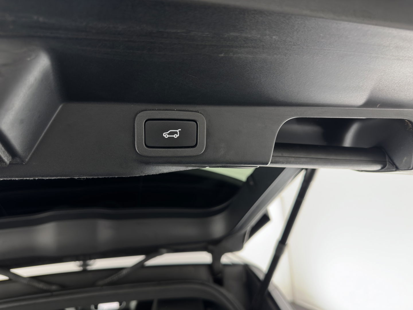 Land Rover Range Rover Sport 3.0 SDV6 HSE Dynamic Aut. *PANO | LUXURY-LEATHER | XENON | NAVI-FULLMAP | CAMERA | KEYLESS | AIR-SUSPENSION | ECC | PDC | CRUISE | 21''ALU*