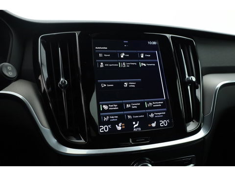 Volvo V60 T8 Recharge R-design | Memory Seats | Harman Kardon | Elek. Trekhaak | Pilot Assist | Camera