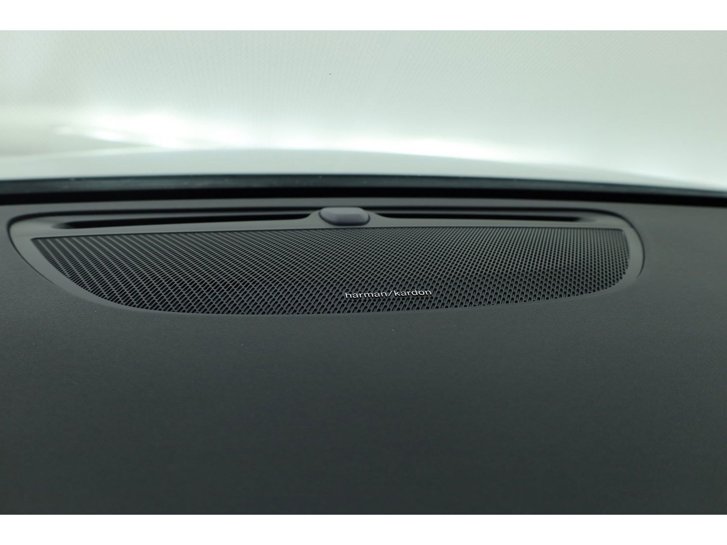 Volvo V60 T8 Recharge R-design | Memory Seats | Harman Kardon | Elek. Trekhaak | Pilot Assist | Camera