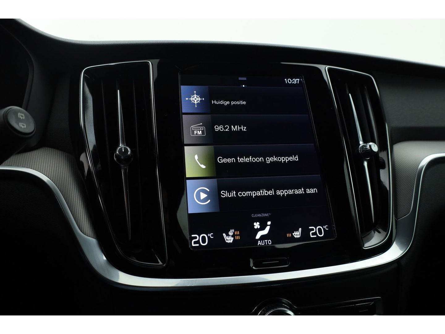 Volvo V60 T8 Recharge R-design | Memory Seats | Harman Kardon | Elek. Trekhaak | Pilot Assist | Camera