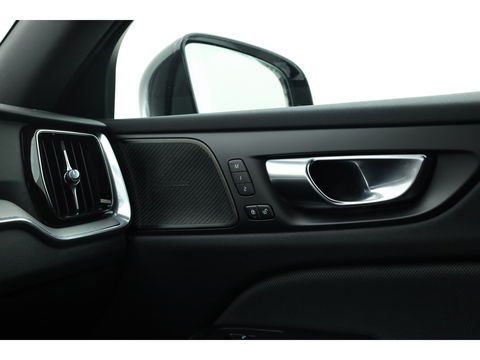 Volvo V60 T8 Recharge R-design | Memory Seats | Harman Kardon | Elek. Trekhaak | Pilot Assist | Camera