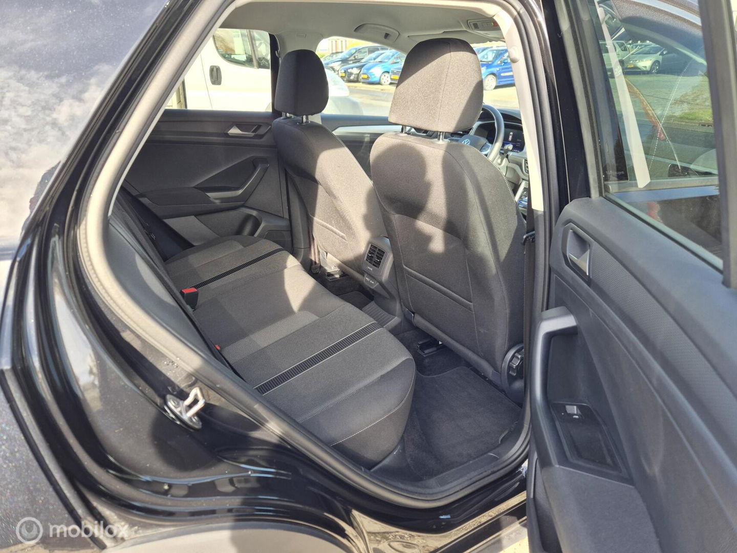 Volkswagen T-Roc 1.0 TSI, Carplay, LED, Stoelverwarming, DAB