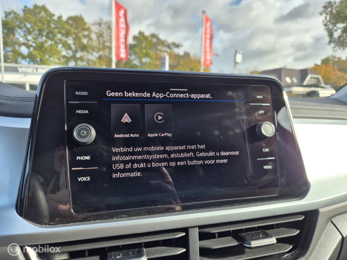 Volkswagen T-Roc 1.0 TSI, Carplay, LED, Stoelverwarming, DAB