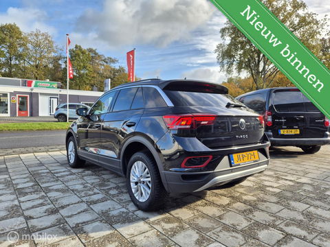 Volkswagen T-Roc 1.0 TSI, Carplay, LED, Stoelverwarming, DAB