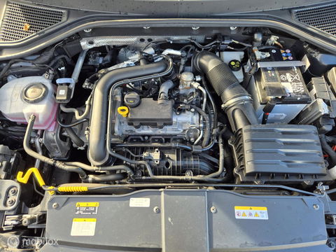 Volkswagen T-Roc 1.0 TSI, Carplay, LED, Stoelverwarming, DAB