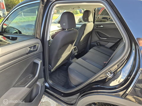 Volkswagen T-Roc 1.0 TSI, Carplay, LED, Stoelverwarming, DAB