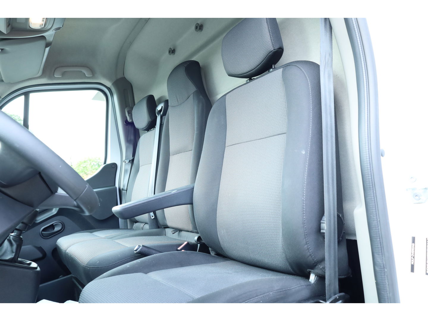 Renault Master T35 2.3 dCi 135 L3H2 Comfort | Airco | Cruise