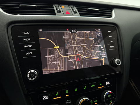 Škoda Octavia 1.0 TSI | Carplay | Trekhaak | Stoelverw. | Cruise | Parkeersens.