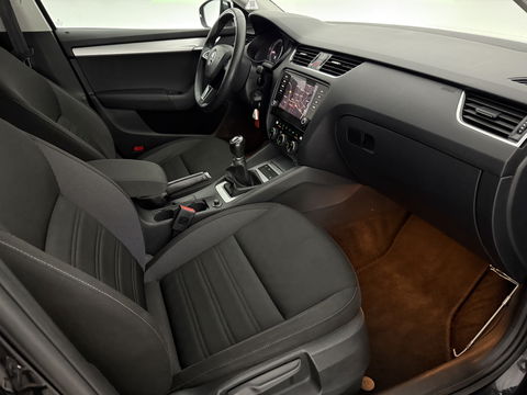 Škoda Octavia 1.0 TSI | Carplay | Trekhaak | Stoelverw. | Cruise | Parkeersens.