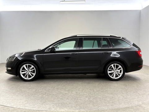 Škoda Octavia 1.0 TSI | Carplay | Trekhaak | Stoelverw. | Cruise | Parkeersens.