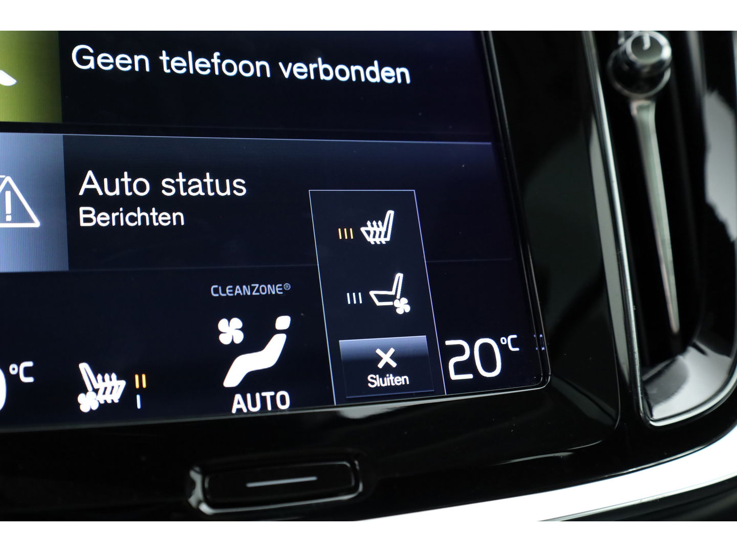 Volvo V60 Cross Country 2.0 B5 AWD Pro | Full Option | Pano | Massage | B&W audio | Ventilatie | HUD | Trekhaak