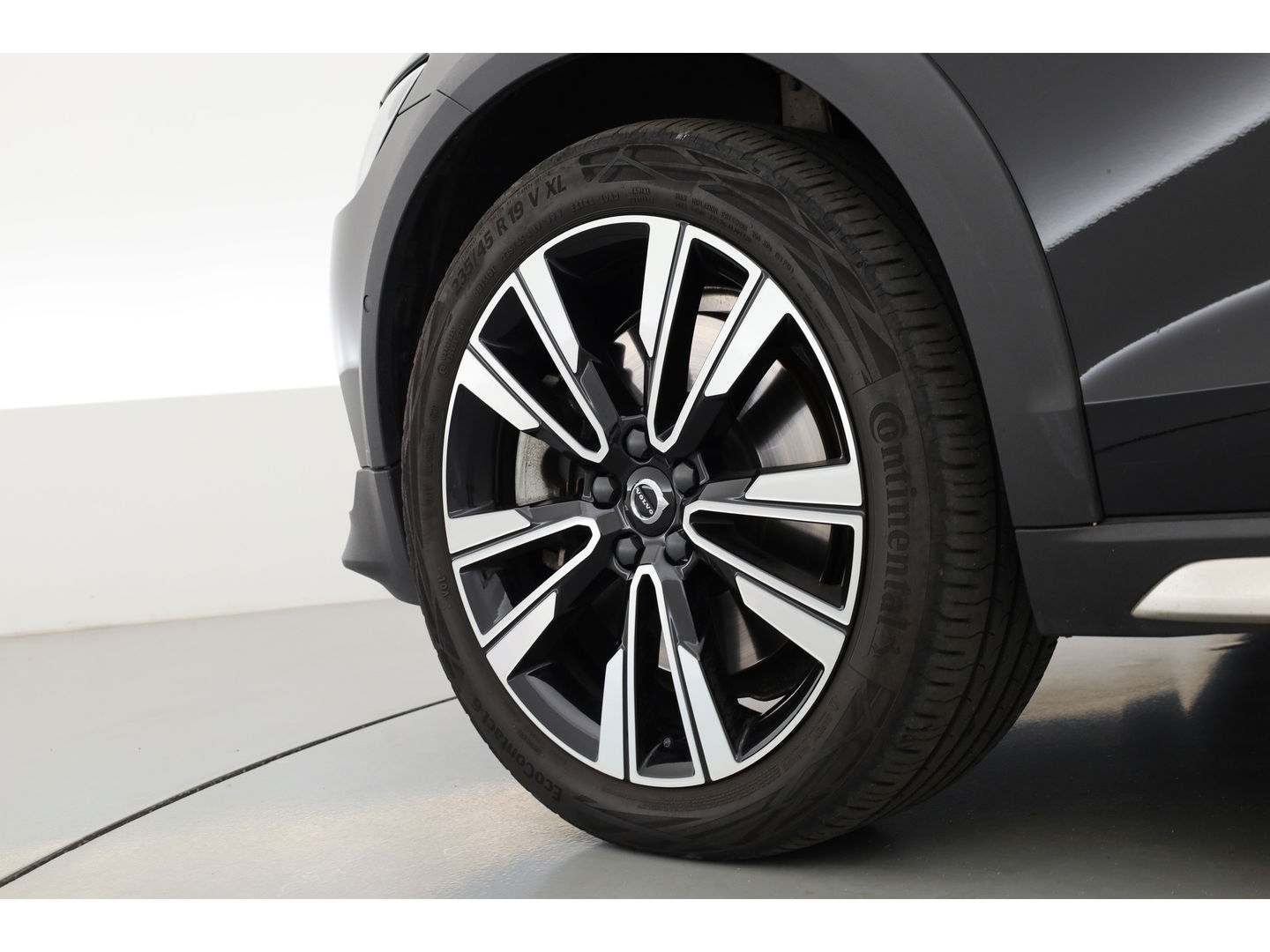 Volvo V60 Cross Country 2.0 B5 AWD Pro | Full Option | Pano | Massage | B&W audio | Ventilatie | HUD | Trekhaak