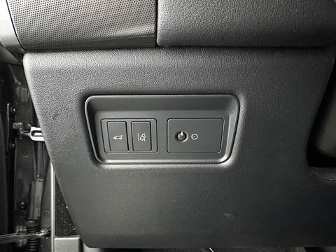 Land Rover Range Rover Sport 3.0 TDV6 HSE Dynamic Aut. *PANO | DIGI-COCKPIT | LUXURY-LEATHER | XENON | NAVI-FULLMAP | CAMERA | KEYLESS | AIR-SUSPENSION | ECC | PDC | CRUISE | 21''ALU*