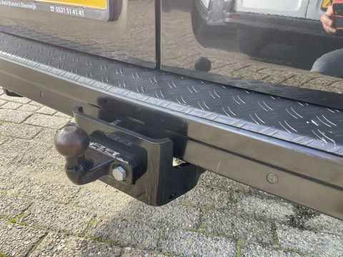 Renault Trafic 2.0 dCi 170pk automaat T29 L2H1 DC 5 persoons Luxe / vaste prijs rijklaar € 24.950 ex btw / lease vanaf € 407 / dubbele schuifdeur / trekhaak / camera / airco / cruise / navigatie !