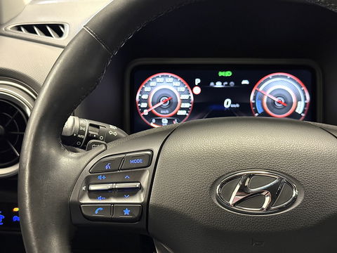 Hyundai KONA EV Comfort Smart 39 kWh | Standkachel | Krell Sound | Camera | Stuurwielverwarming | Stoelverwarming | Lane Assist | Dodehoeksensor | Adaptieve Cruise Control | DAB |