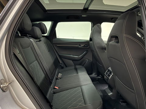 Škoda Karoq 1.5 TSI ACT Sportline Pano ACC Sfeer Canton Trekh. NAP