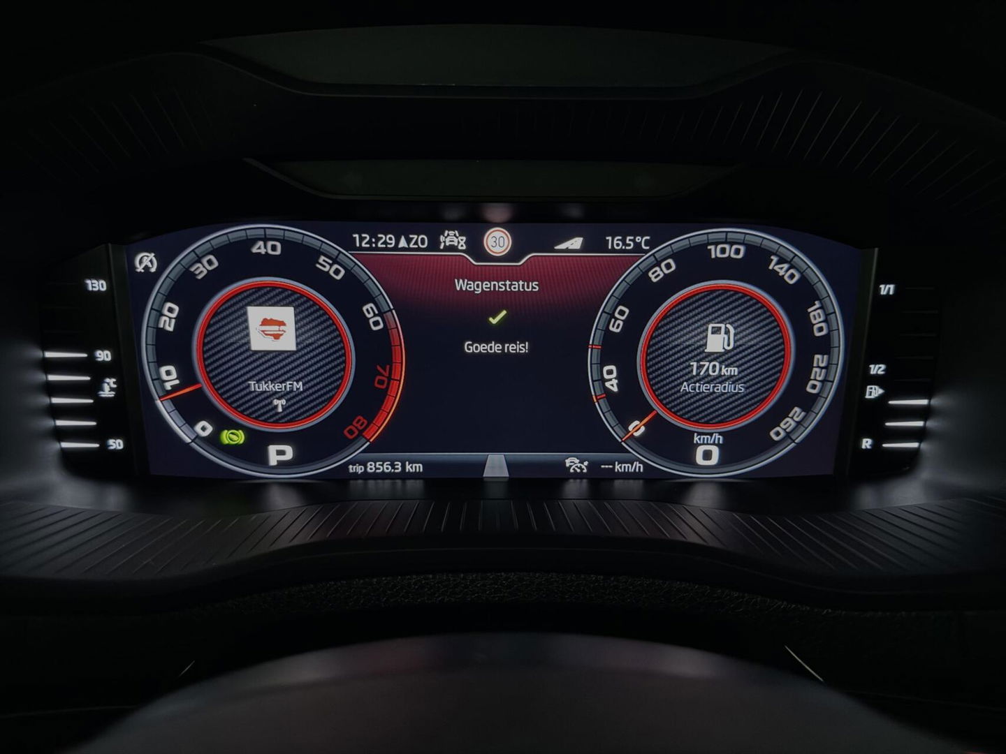 Škoda Karoq 1.5 TSI ACT Sportline Pano ACC Sfeer Canton Trekh. NAP