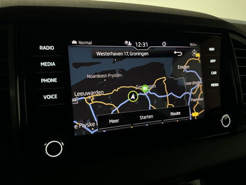 Škoda Karoq 1.5 TSI ACT Sportline Pano ACC Sfeer Canton Trekh. NAP