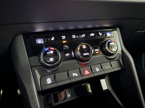 Škoda Karoq 1.5 TSI ACT Sportline Pano ACC Sfeer Canton Trekh. NAP