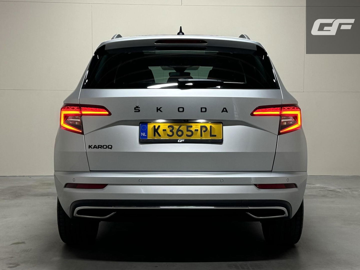 Škoda Karoq 1.5 TSI ACT Sportline Pano ACC Sfeer Canton Trekh. NAP