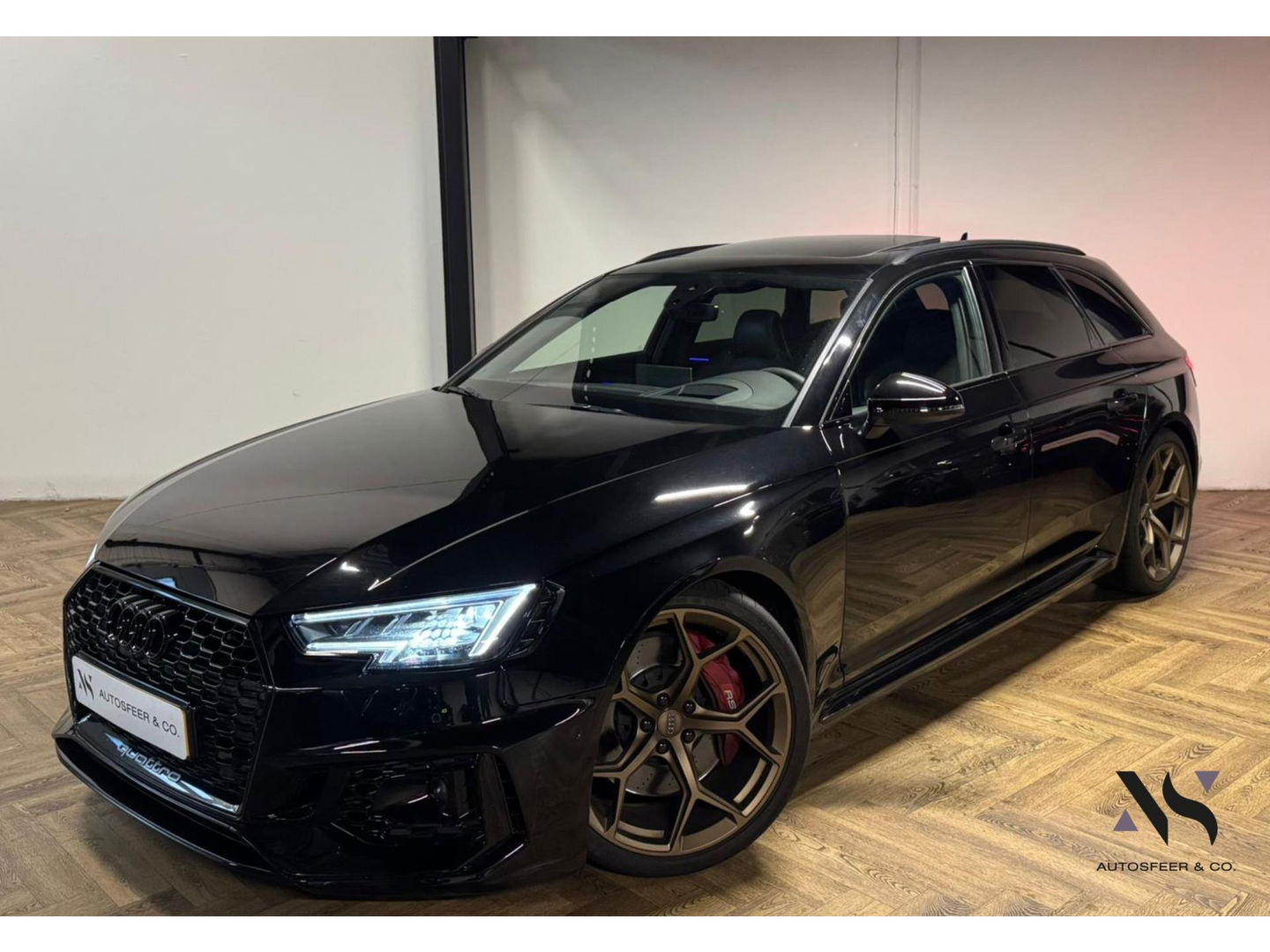 Audi RS4 Avant 2.9 TFSI RS 4 quattro PANO KEYLESS EVENTURI