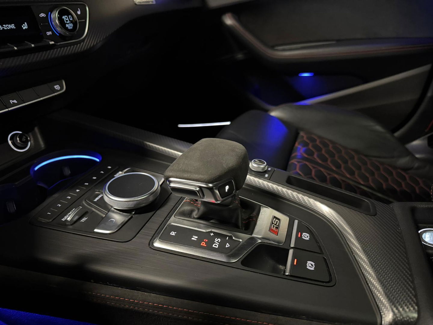 Audi RS4 Avant 2.9 TFSI RS 4 quattro PANO KEYLESS EVENTURI