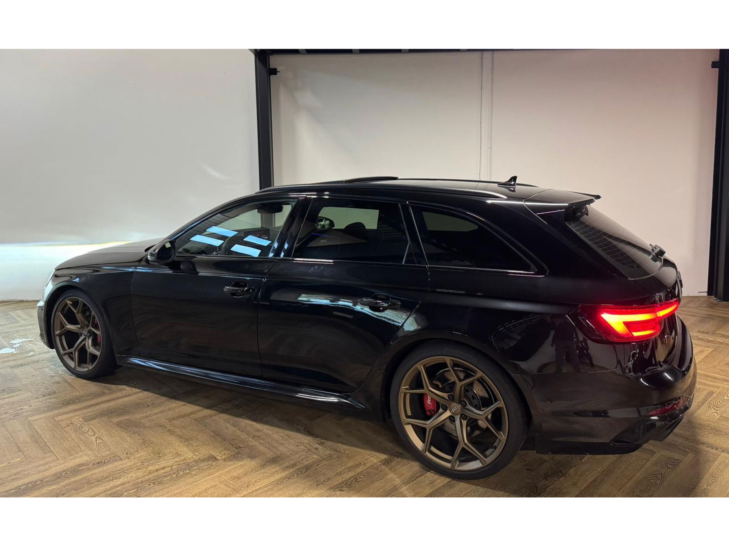 Audi RS4 Avant 2.9 TFSI RS 4 quattro PANO KEYLESS EVENTURI